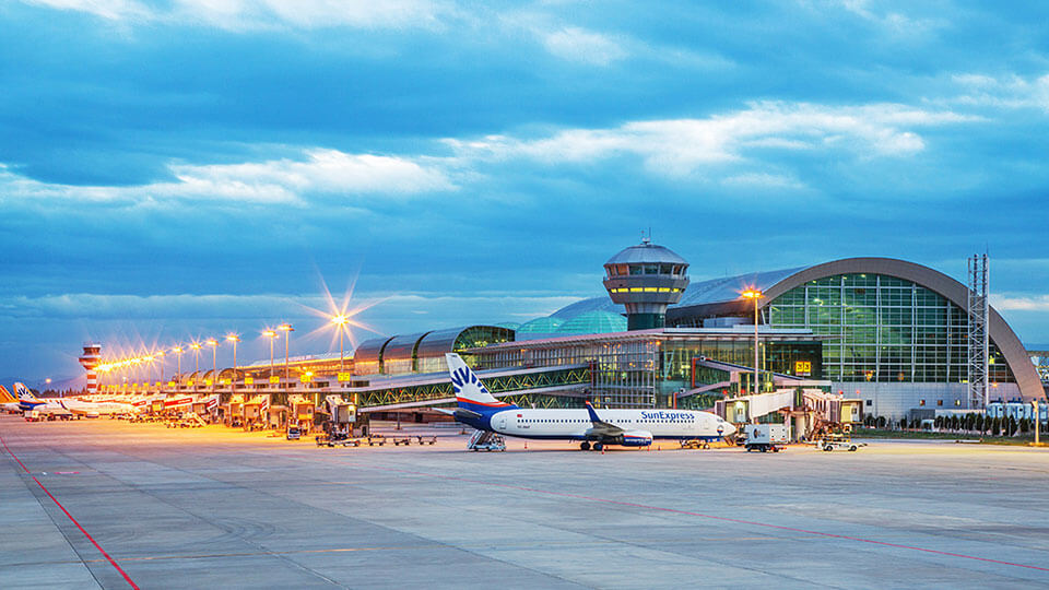 Airport Transfers from Izmir Adnan Menders Airport to Kusadasi